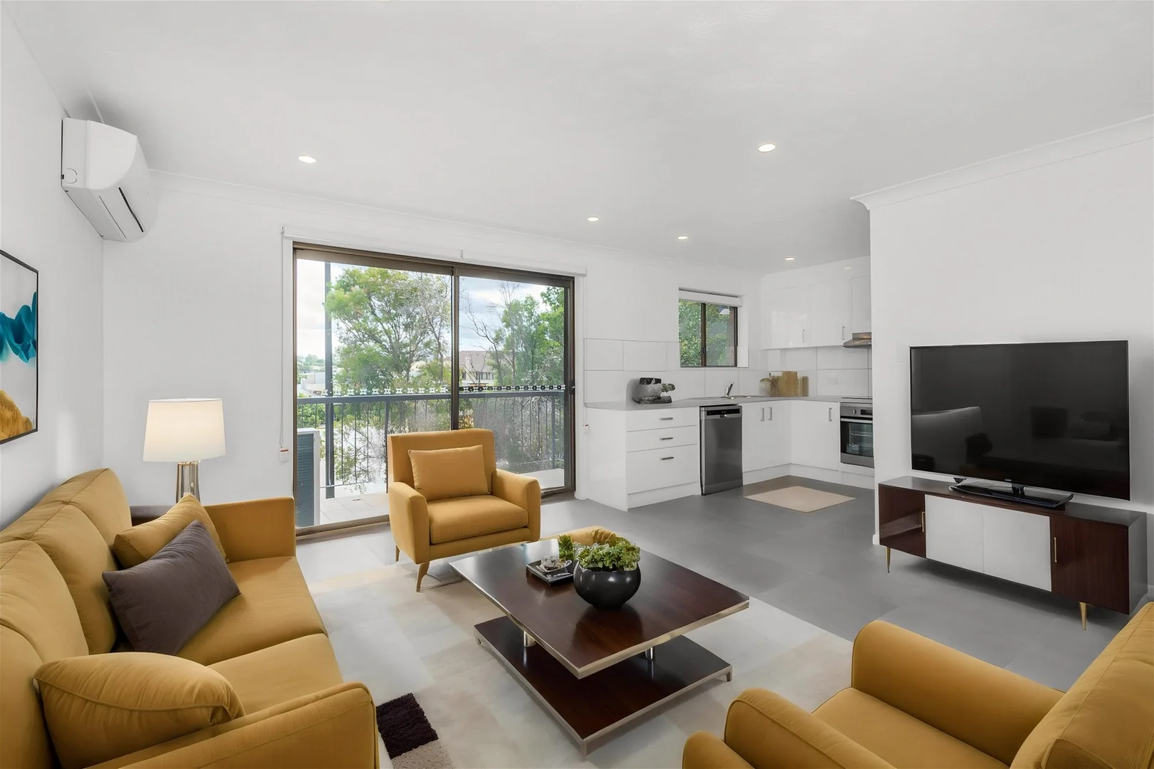 Additional image 2 of 8/12 Crown Street, Holland Park West QLD 4121