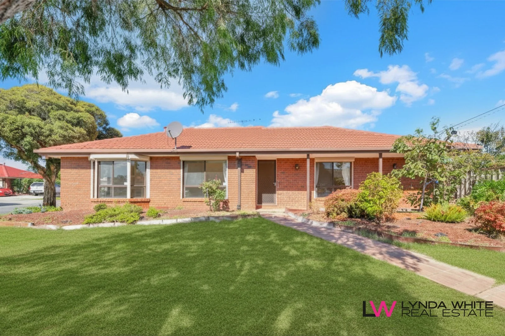 3 Songlark Cres, Werribee VIC 3030