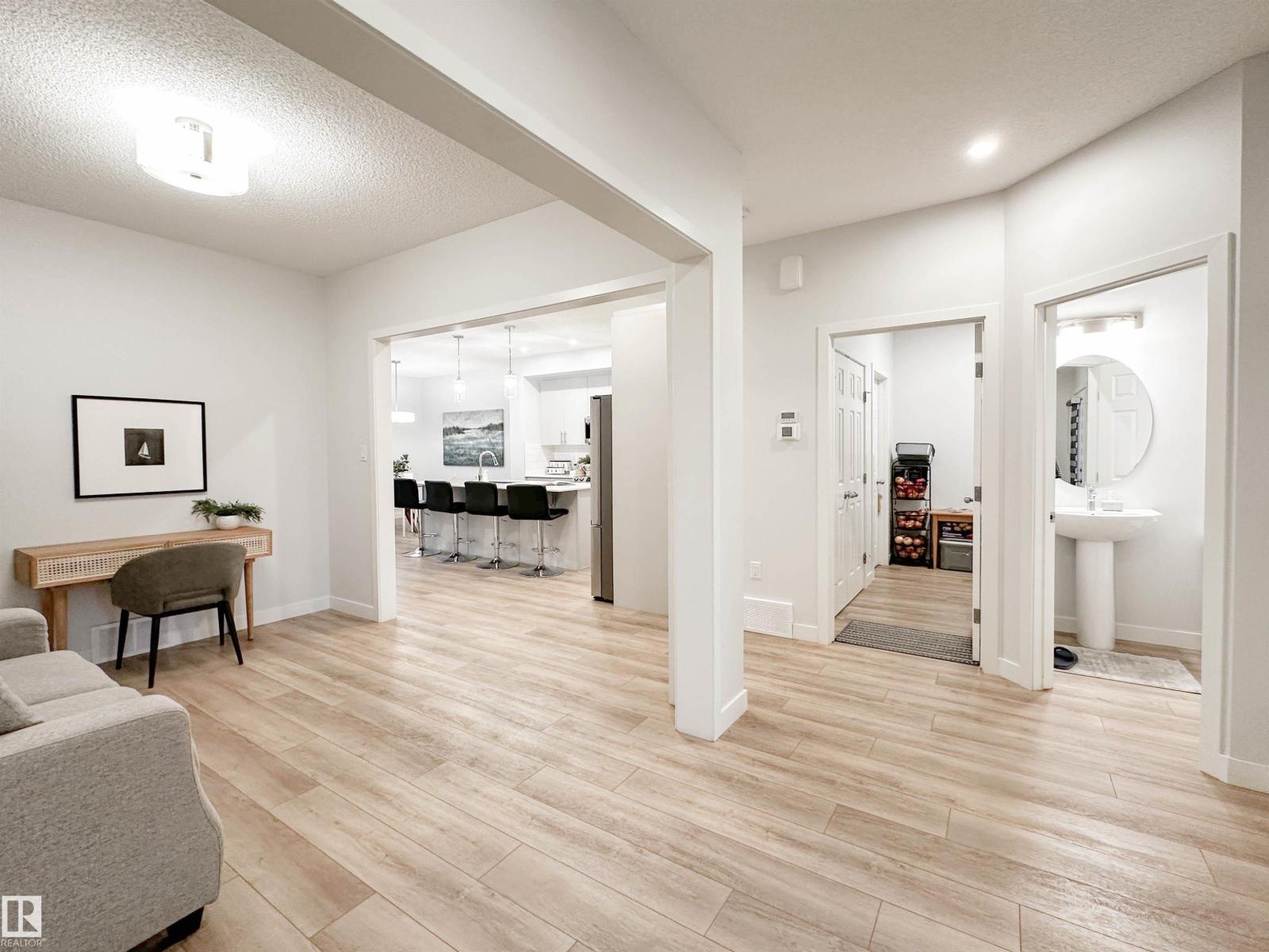 Additional image 3 of 22614 99a Avenue NW, Edmonton, AB, T5T7V1
