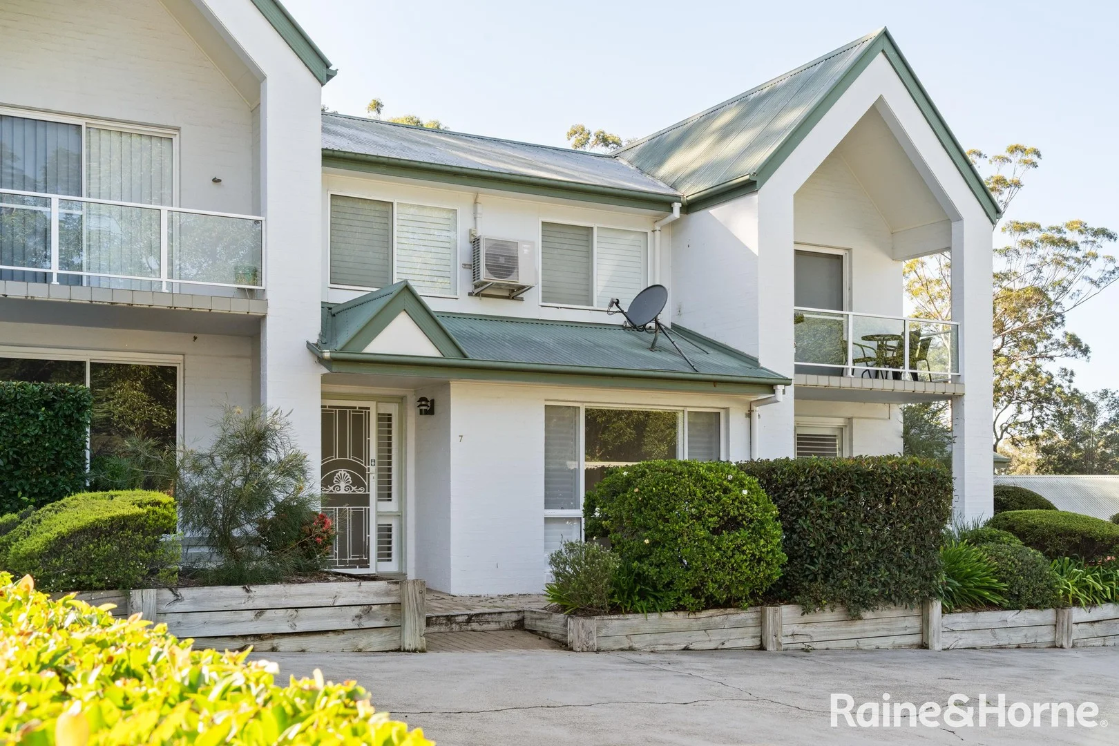 7/13-15 Augusta Place, Mollymook Beach NSW 2539