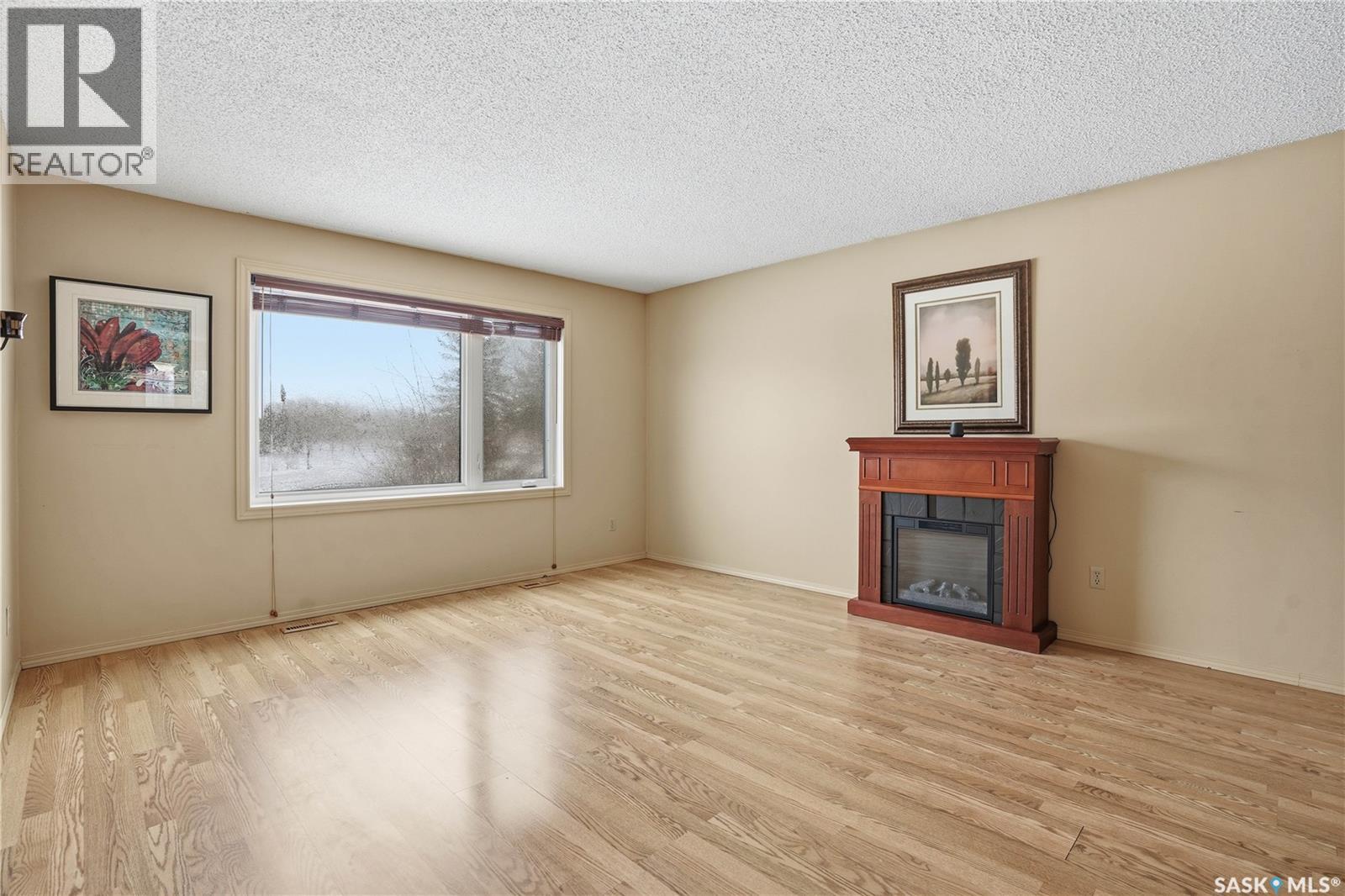 Additional image 3 of 6914 Cunningham Drive, Regina, SK, S4X3V6