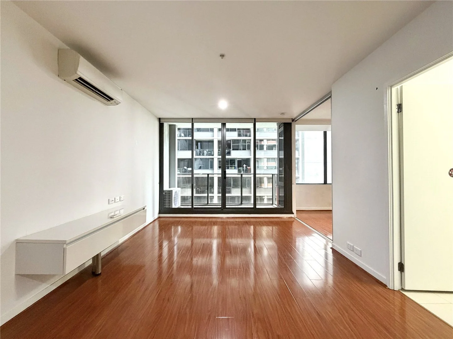 1301/639 Lonsdale Street, Melbourne VIC 3000