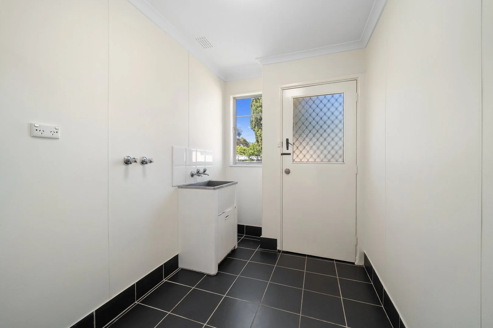 Additional image 11 of 1 Bruny Place, Lyons ACT 2606