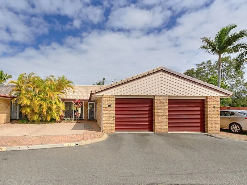 37/128 Benowa Road, Southport QLD 4215