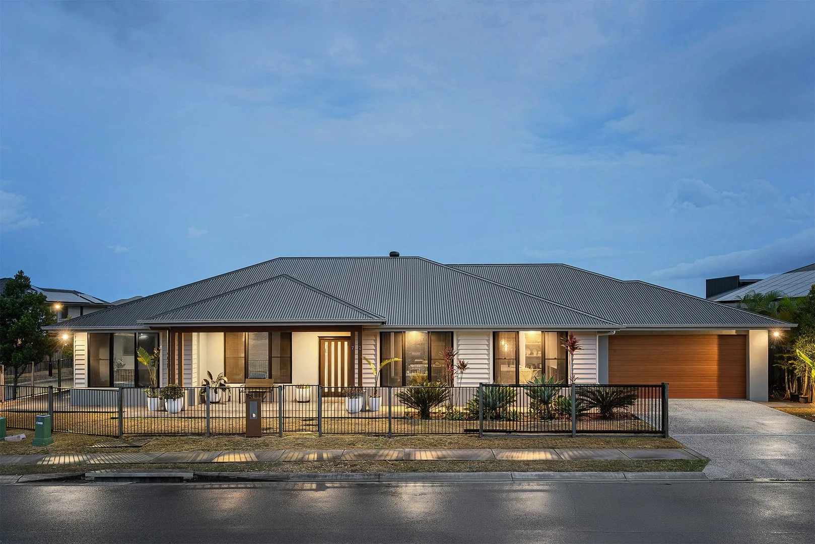 72 Macadamia Circuit, Park Ridge QLD 4125