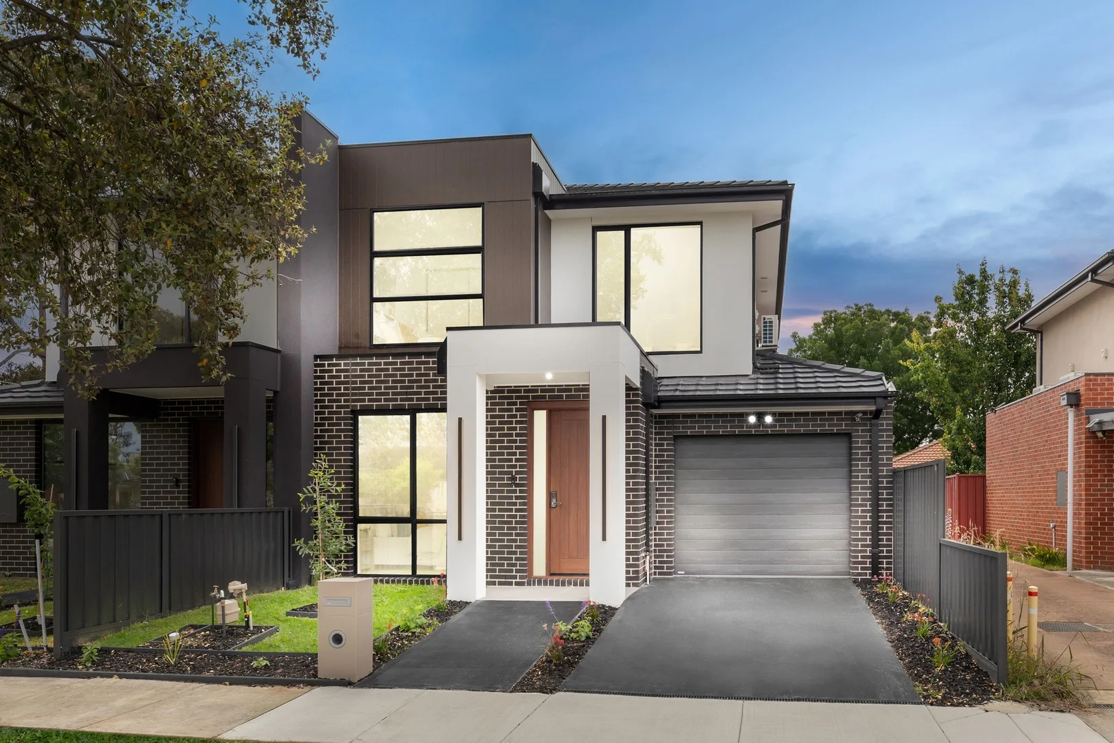 1B/2 Glenbrook Avenue, Clayton VIC 3168