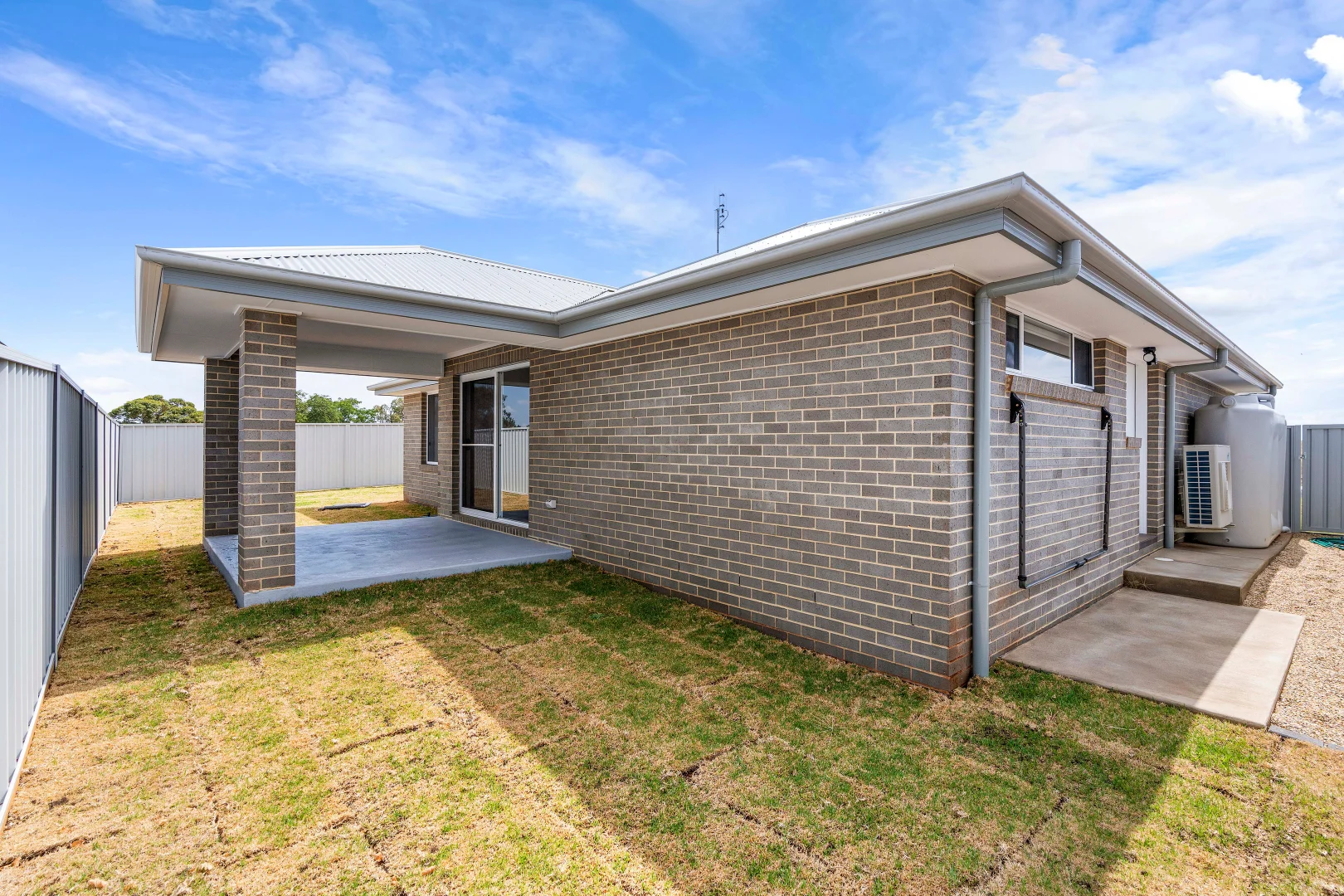 Additional image 13 of 2 Becker St, Temora NSW 2666