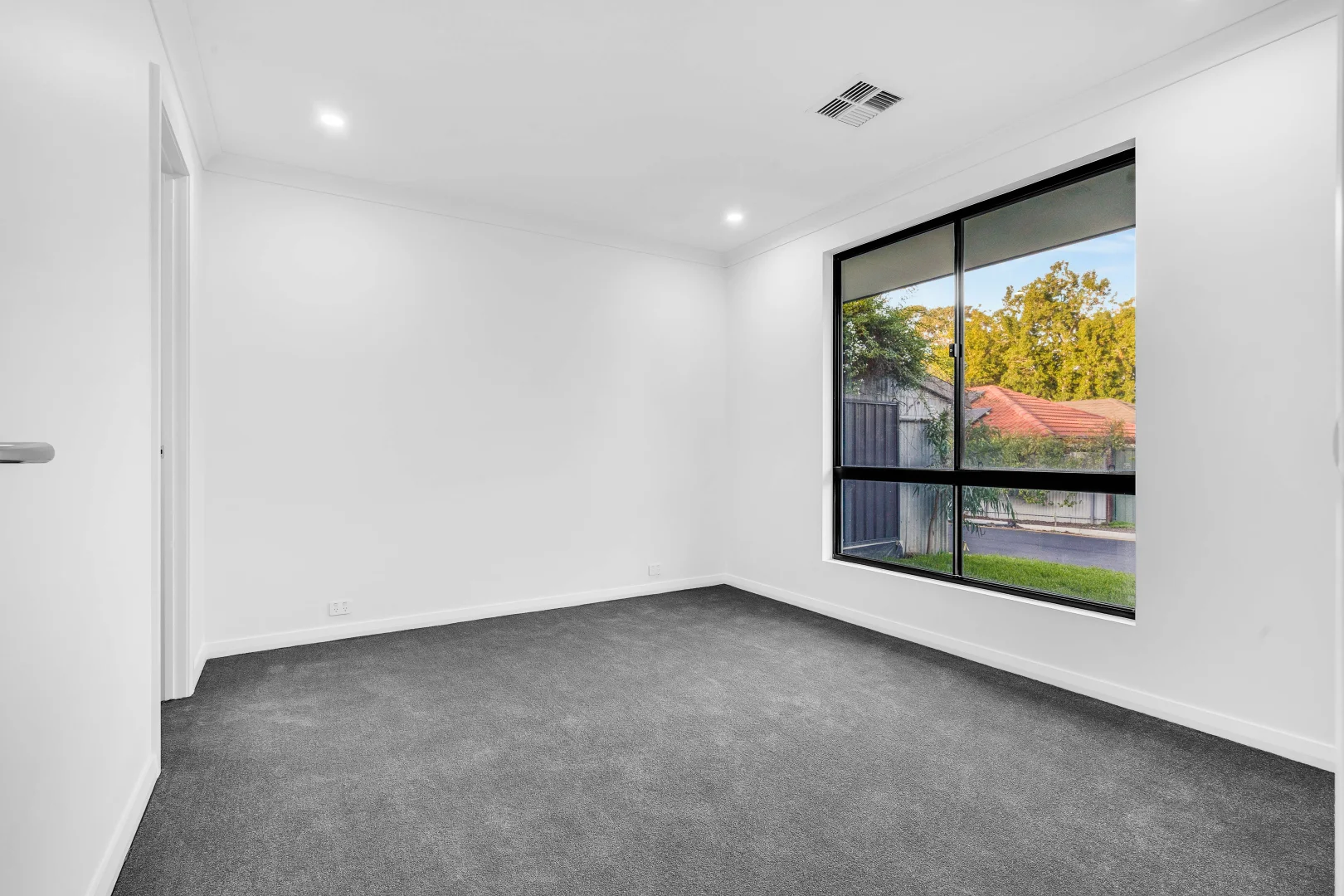 Additional image 12 of 1/64/Alexandrina Road, Mount Barker SA 5251
