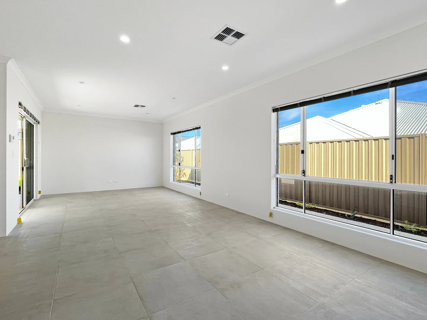31 Bridgewater Approach, Yanchep WA 6035 photo 5