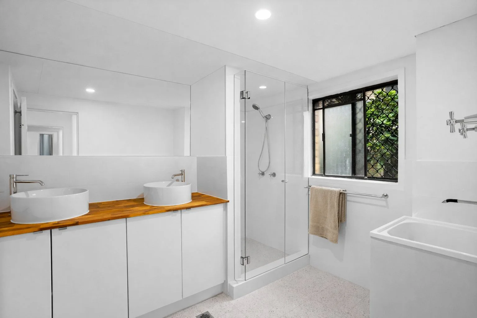 Additional image 6 of 1/44 Sunrise Boulevard, Surfers Paradise QLD 4217