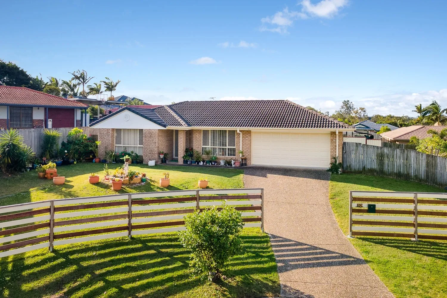 10 Hampshire Close, Heritage Park QLD 4118
