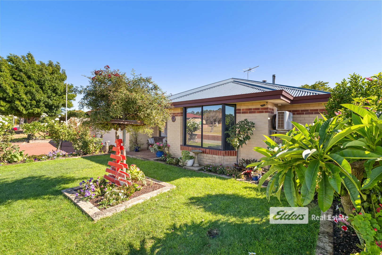 13 Galway Boulevard, Australind WA 6233 photo 3