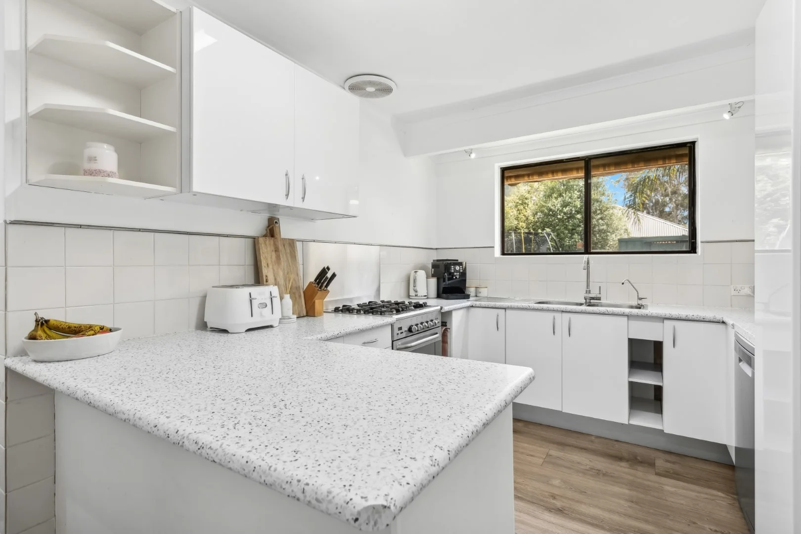 Additional image 5 of 3 Devon Crescent, Happy Valley SA 5159