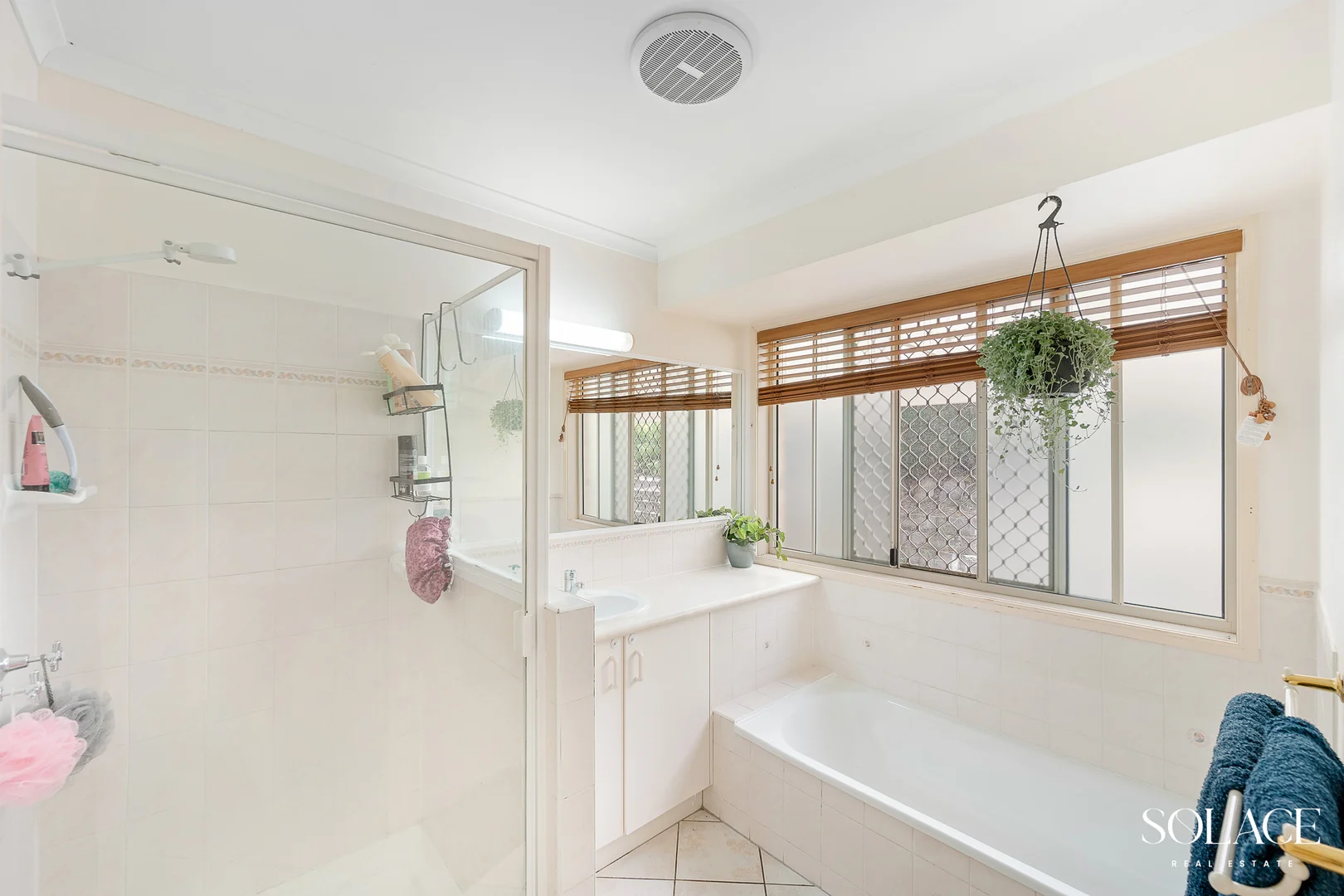 Additional image 14 of 8 Fairbairn Place, Clinton QLD 4680