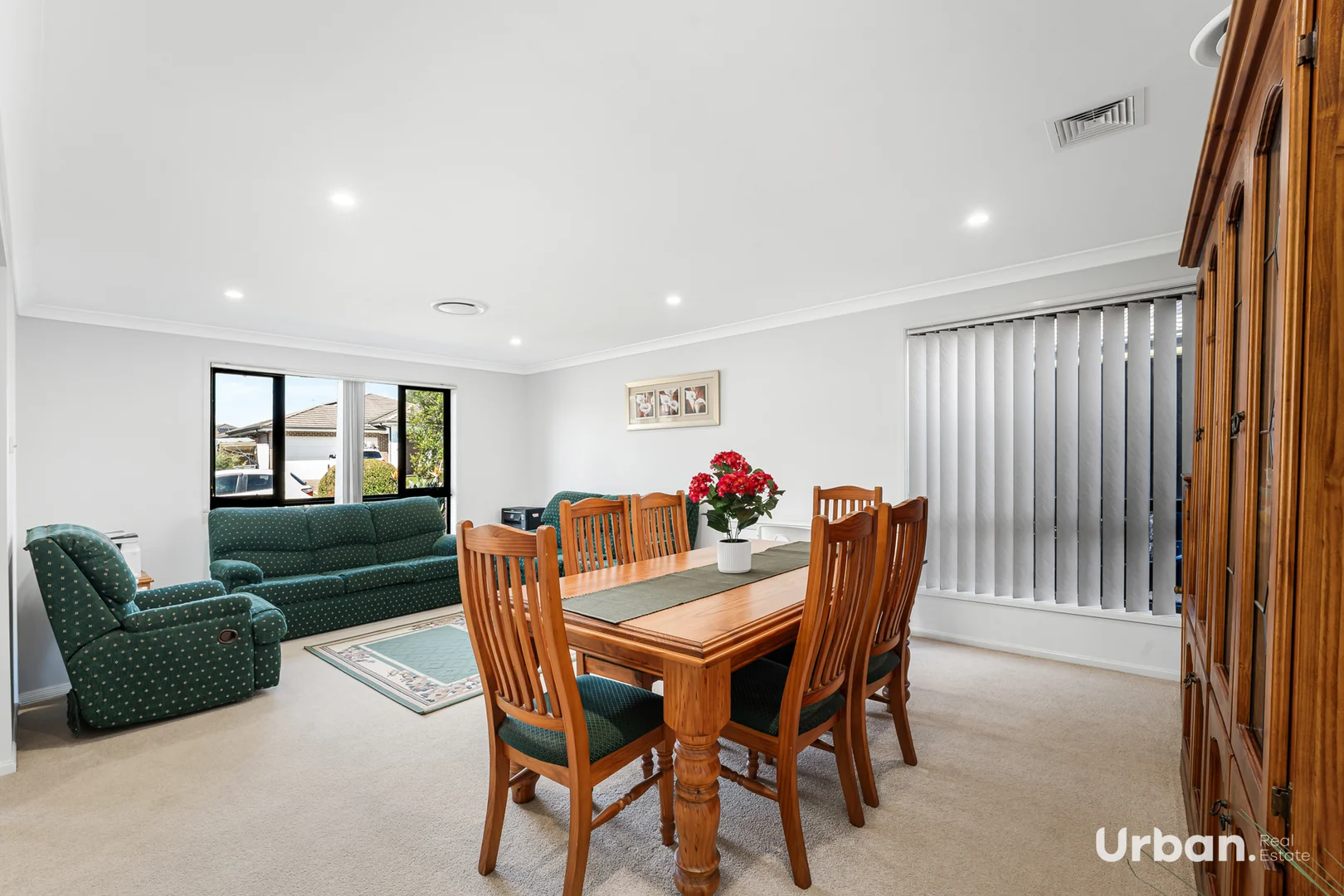 9 Shearer Place, Colebee NSW 2761 photo 5