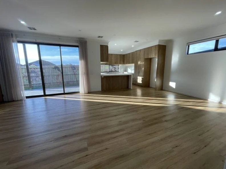 Additional image 5 of 1A Iris Street, Burwood VIC 3125