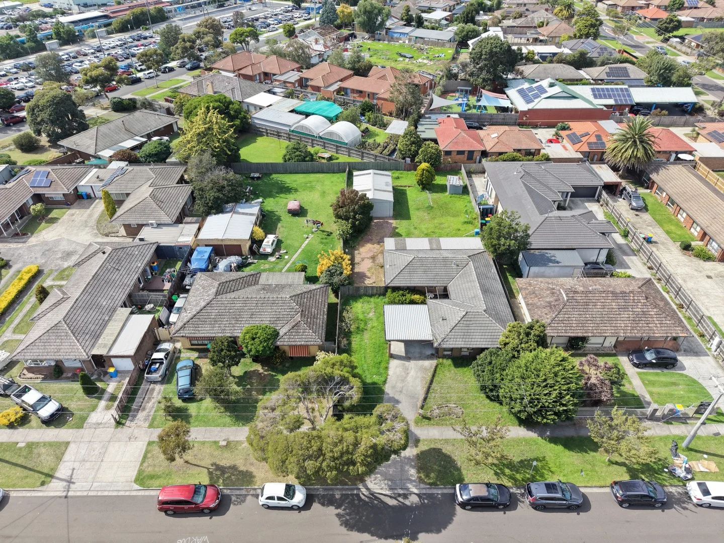 8 & 10 Fairfield Street, Cranbourne VIC 3977