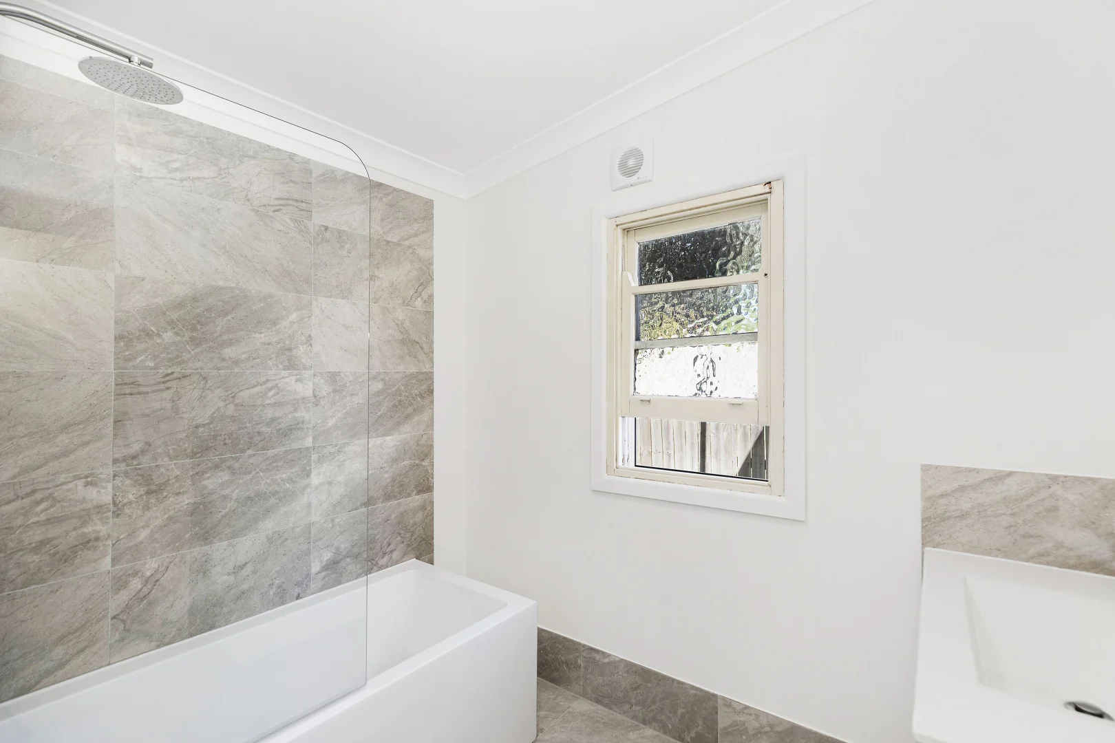Additional image 6 of 110 Avoca Drive, Green Point NSW 2251