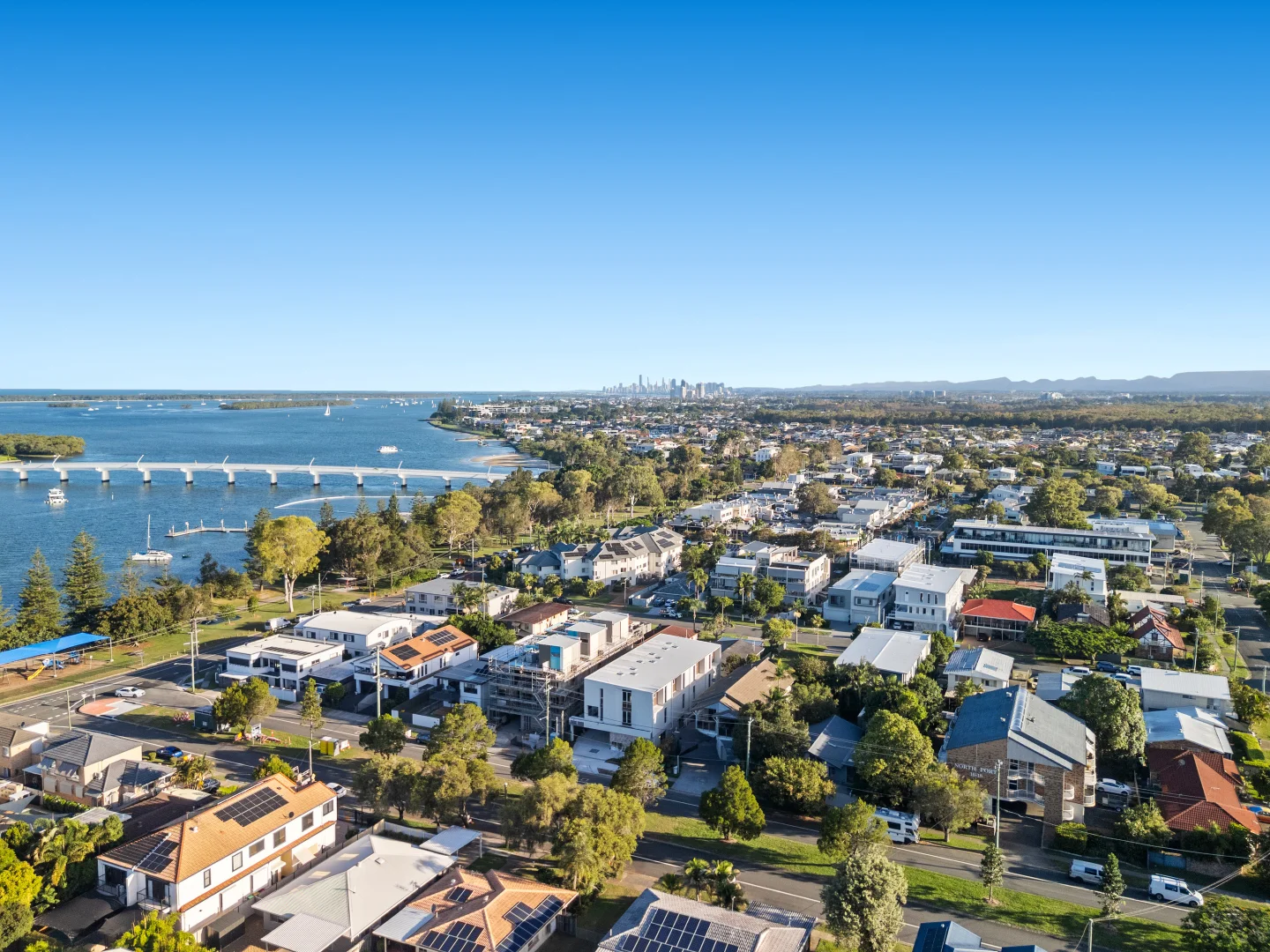 Additional image 21 of 1/10 Abalone Avenue, Paradise Point QLD 4216