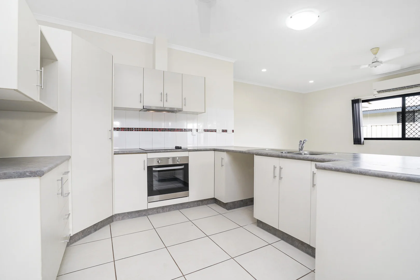 Additional image 2 of 40 Gumalala Street, Lyons NT 0810