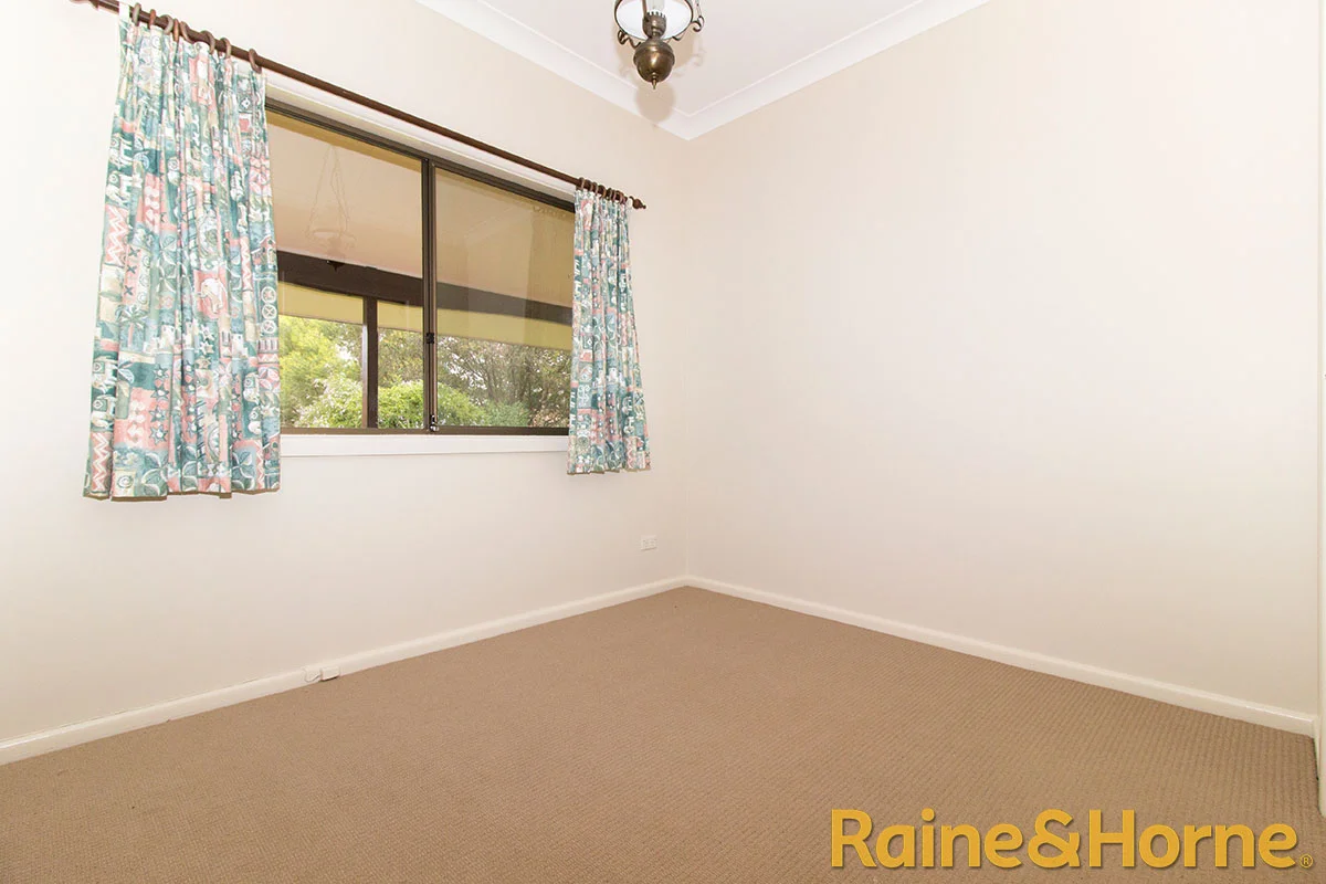 Additional image 3 of 14 Osborne Place, Dubbo NSW 2830
