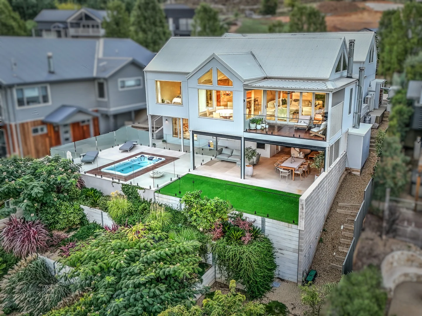 21 Mountain Mist Drive, Bright VIC 3741