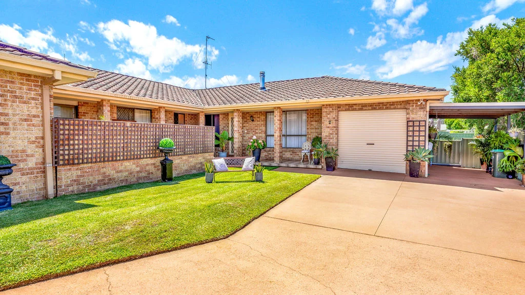 2/19 Rebecca Jane Close, Tuncurry NSW 2428