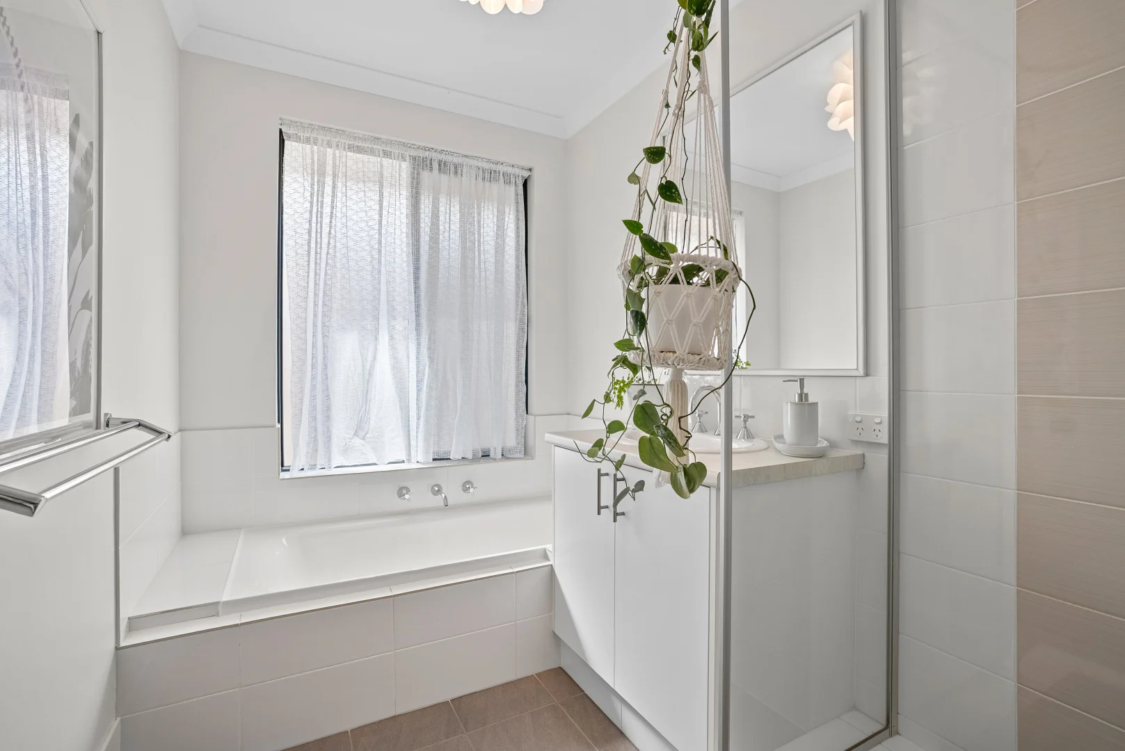 Additional image 12 of 2 PENDRAGON LANE, Baldivis WA 6171