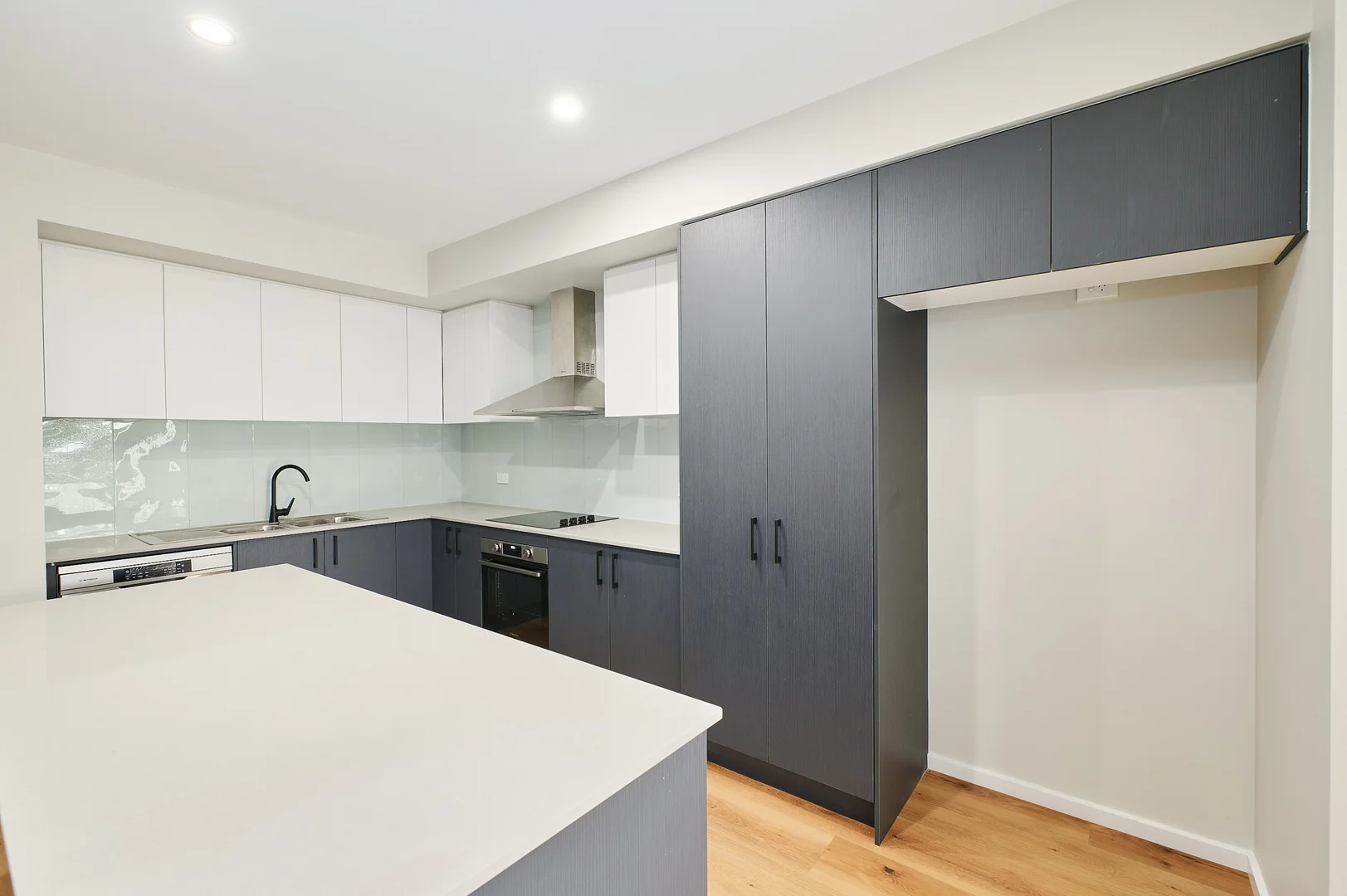 Additional image 2 of 6/2 Fernhill Road, Port Macquarie NSW 2444