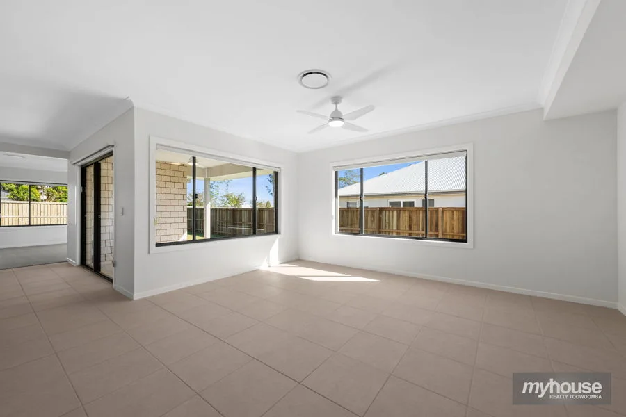 Additional image 4 of 17 Saint Andrews Crescent, Highfields QLD 4352