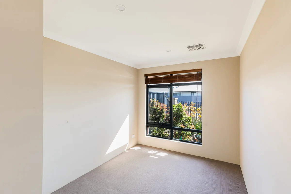 Additional image 7 of 136 Pleasantview Parade, Baldivis WA 6171