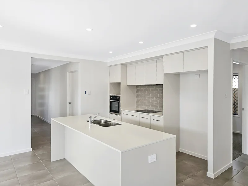 9 Juniper Street, Burdell QLD 4818