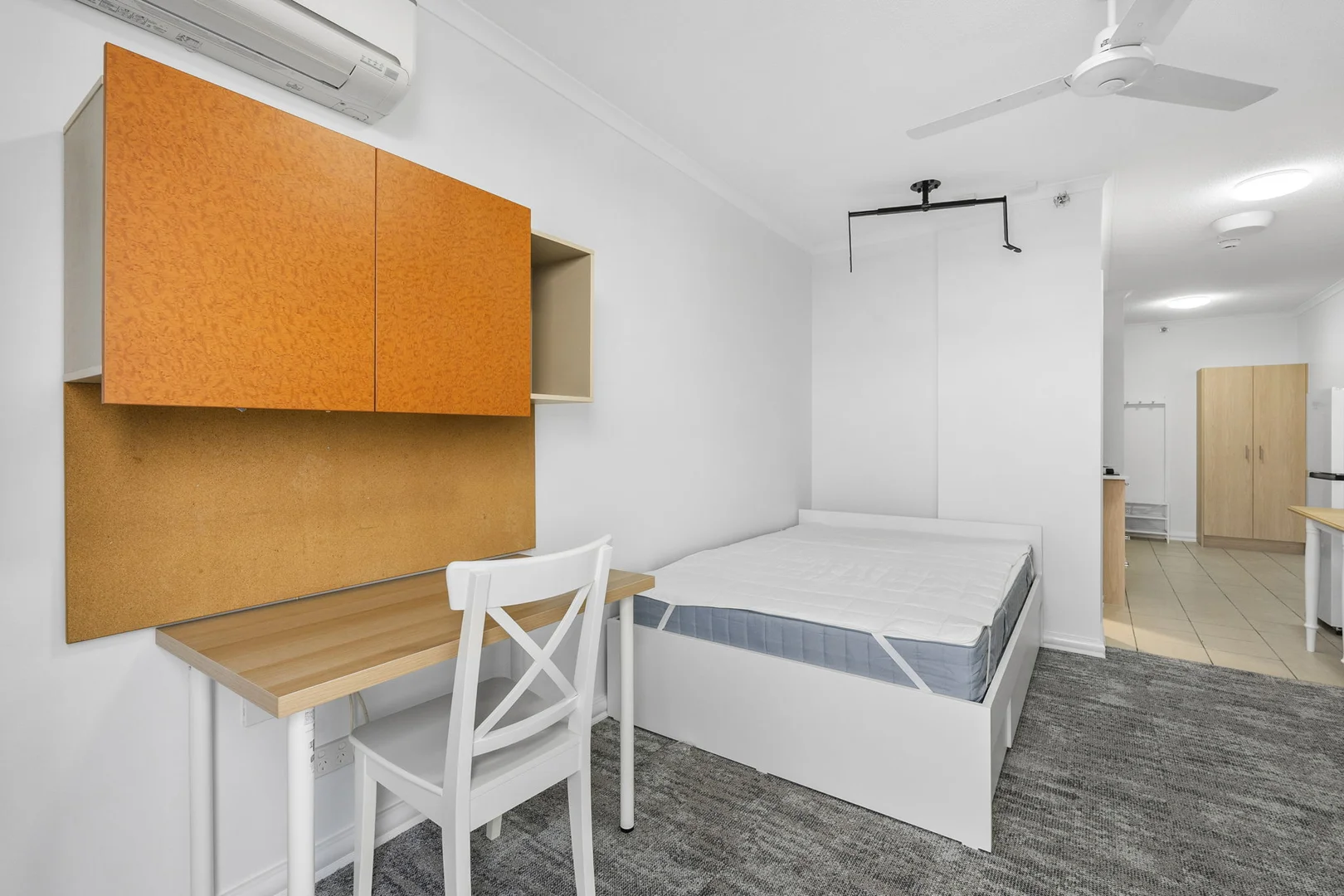 Additional image 4 of 909/188 Shafston Avenue, Kangaroo Point QLD 4169