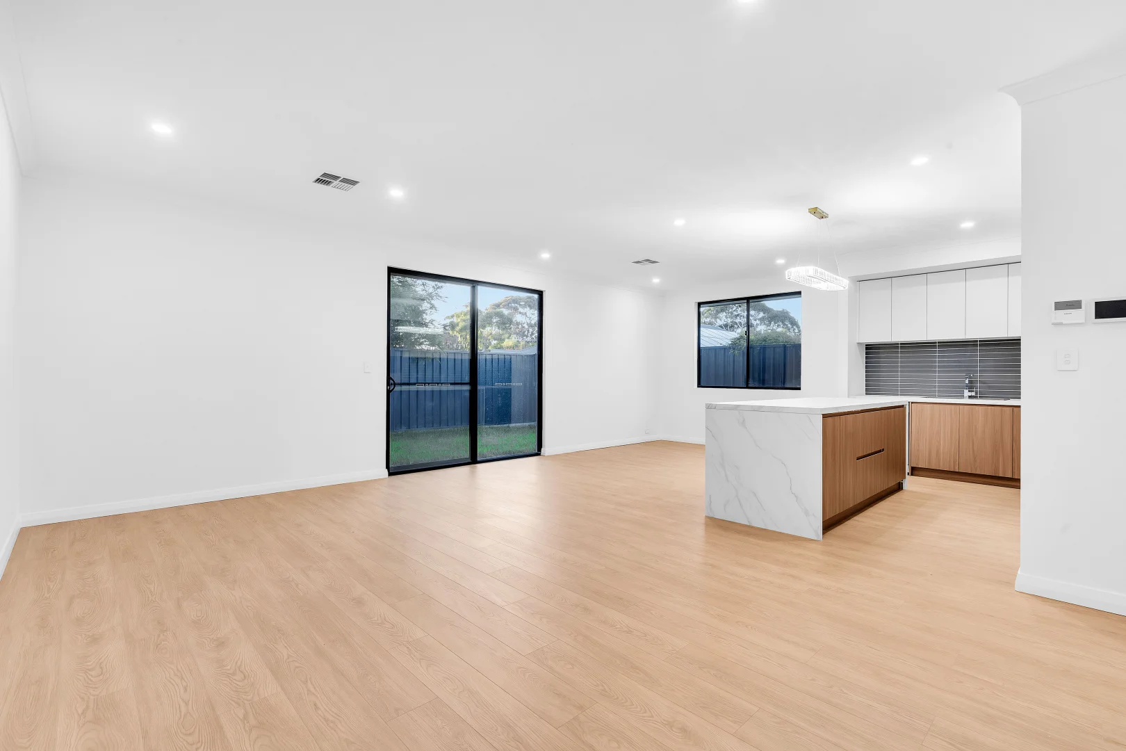 Additional image 4 of 1/64/Alexandrina Road, Mount Barker SA 5251