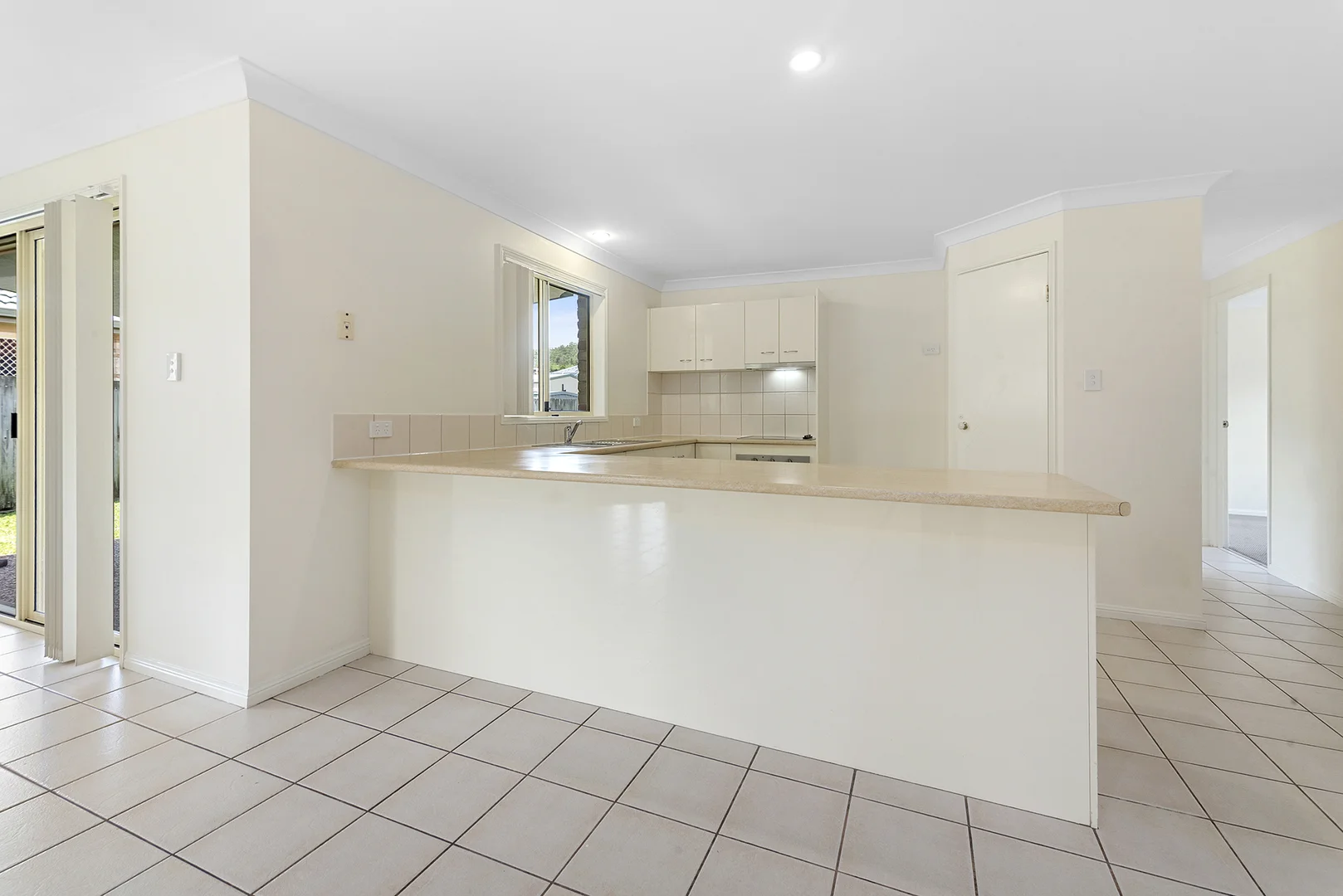 Additional image 2 of 34 Chippendale Crescent, Currumbin Waters QLD 4223