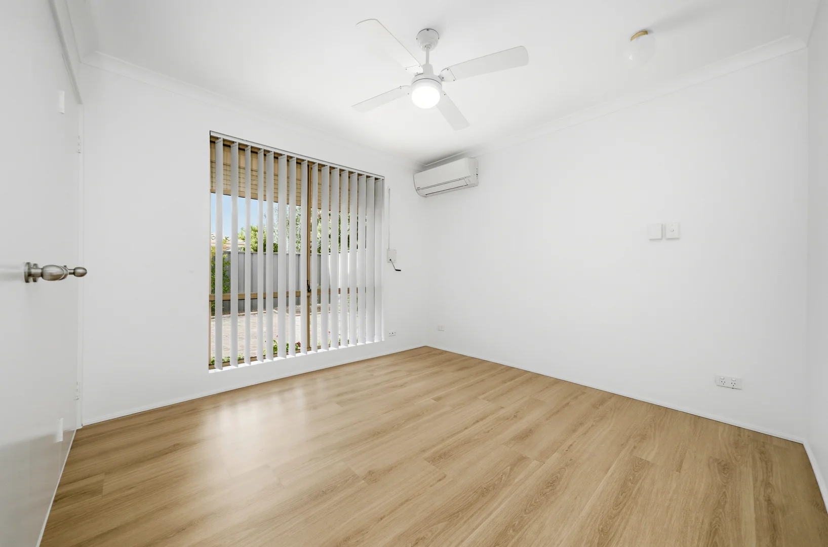 Additional image 12 of 9/12 Farnaby Lane, Beckenham WA 6107