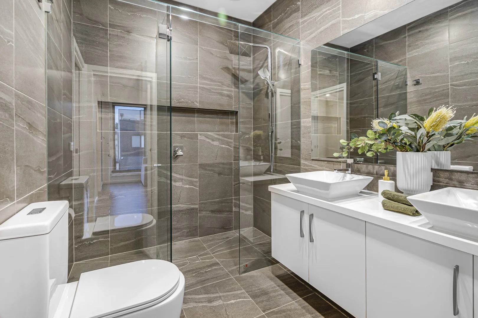 Additional image 18 of 139 The Esplanade, Caroline Springs VIC 3023
