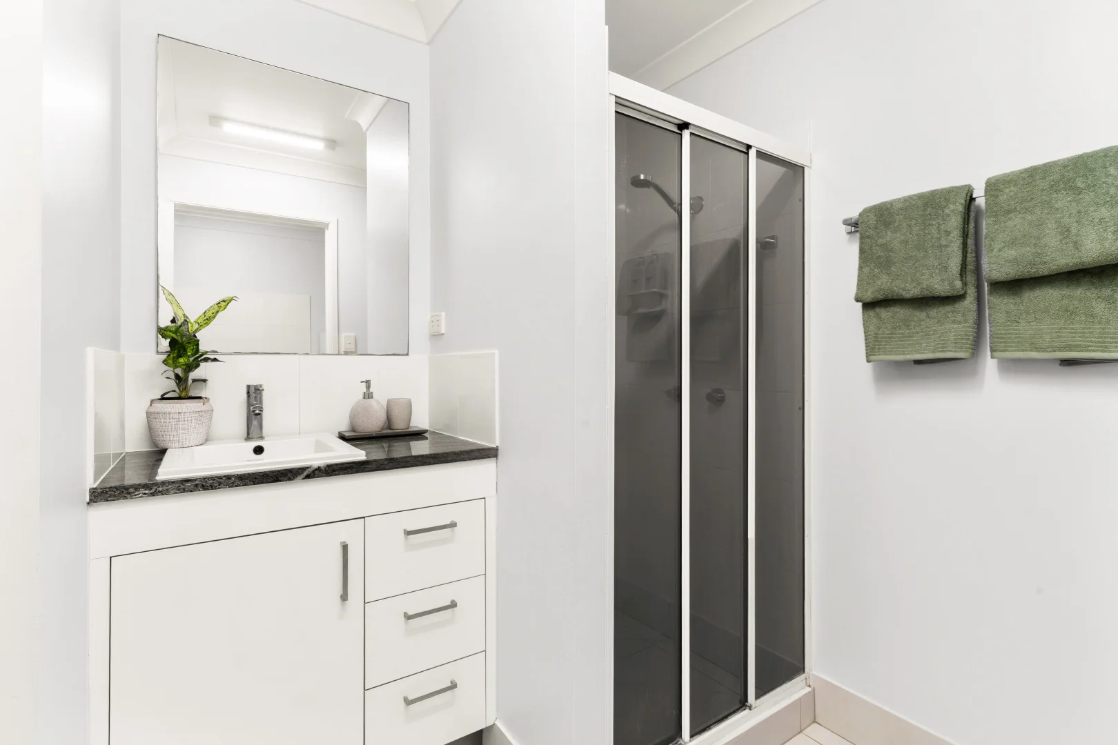 Additional image 11 of 13 Bowen Street, The Range QLD 4700
