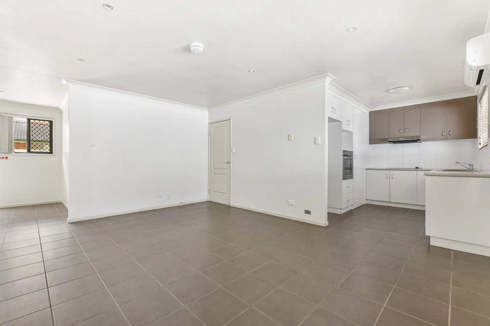 Additional image 3 of Unit 3/105 Campbell Street, Toowoomba City QLD 4350