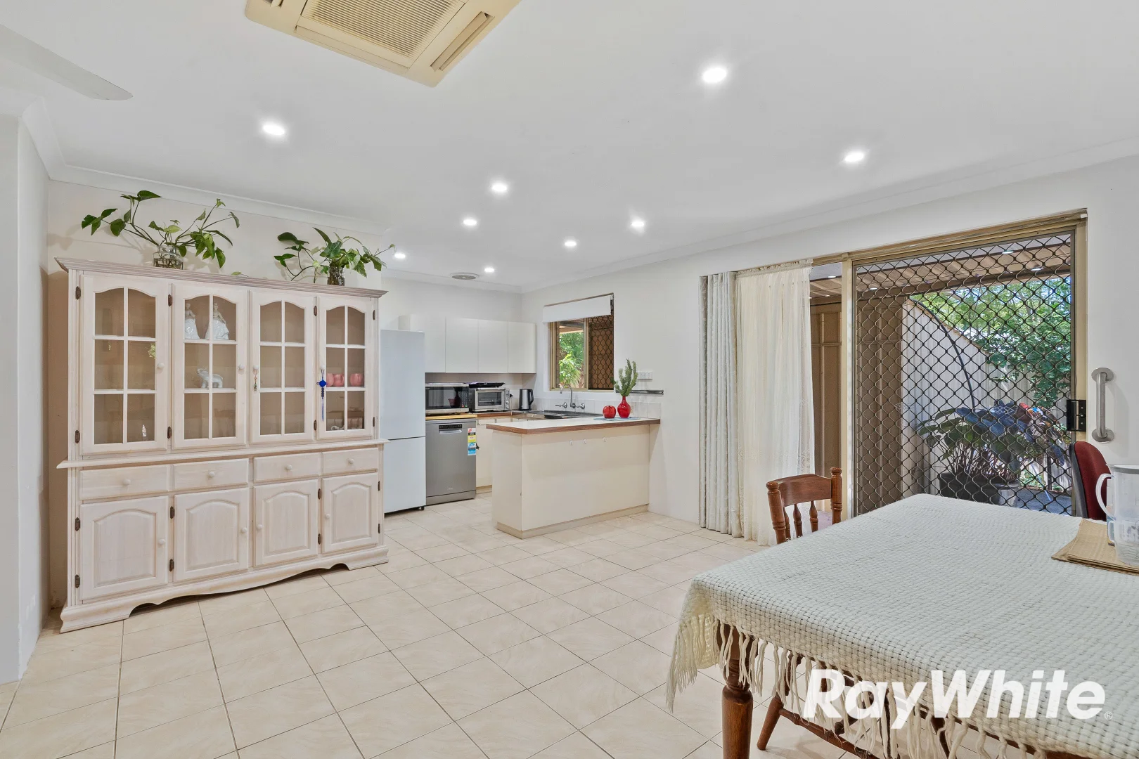 Additional image 3 of 9A St James Place, Greenfields WA 6210