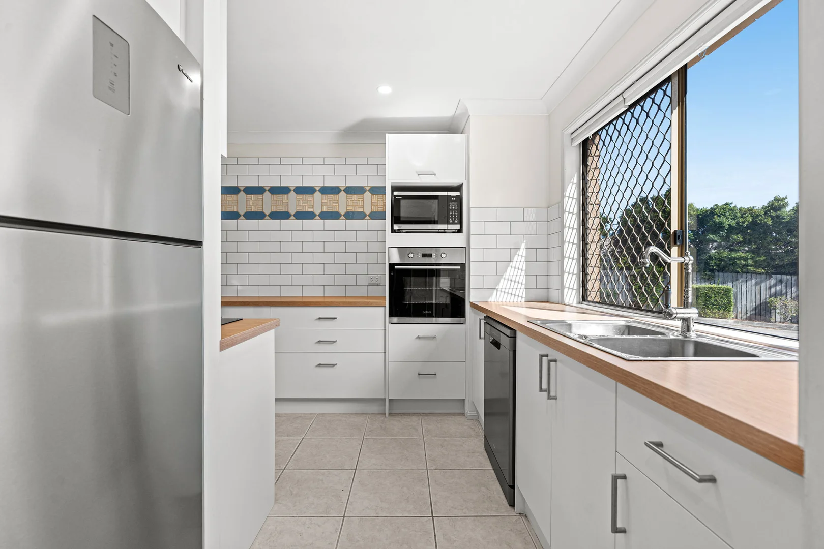 Additional image 2 of 34/2018 Wynnum Road, Wynnum West QLD 4178