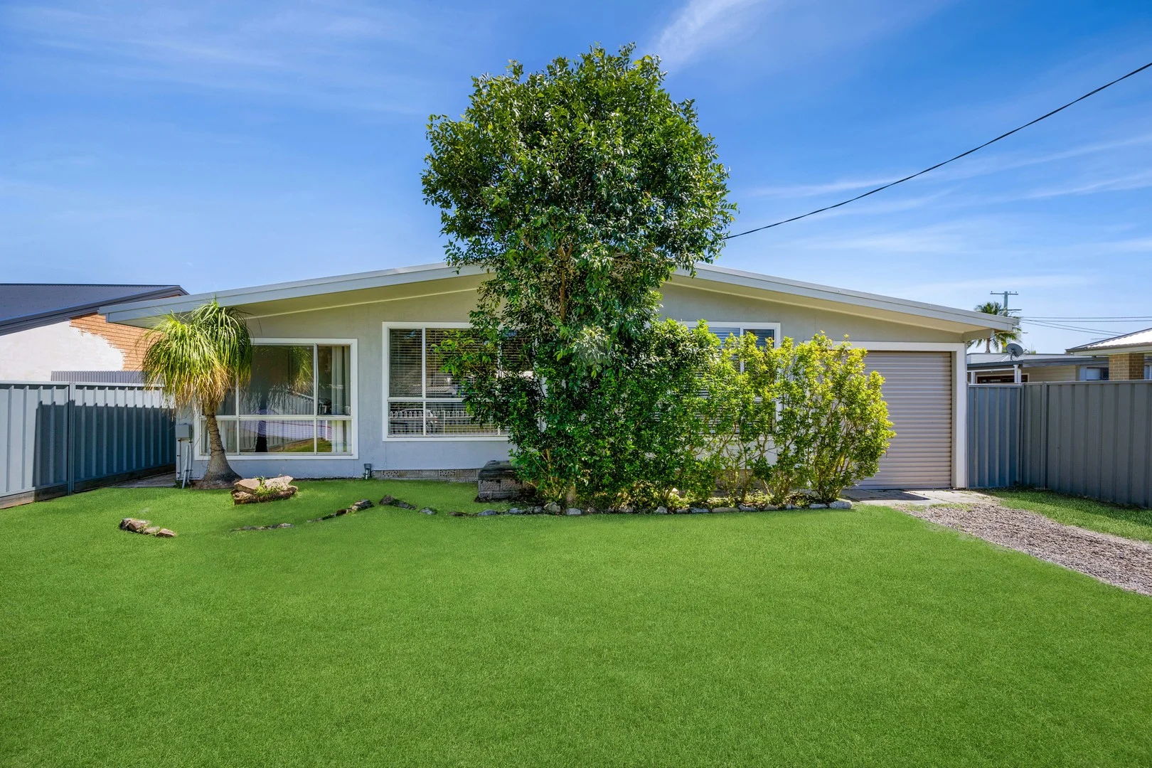14 & 14a Fran Avenue, Berkeley Vale NSW 2261