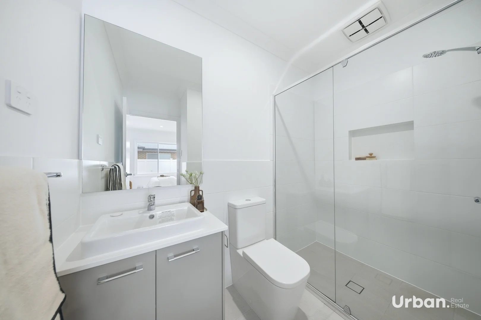 Additional image 10 of 60 Malachite Street, Chisholm NSW 2322