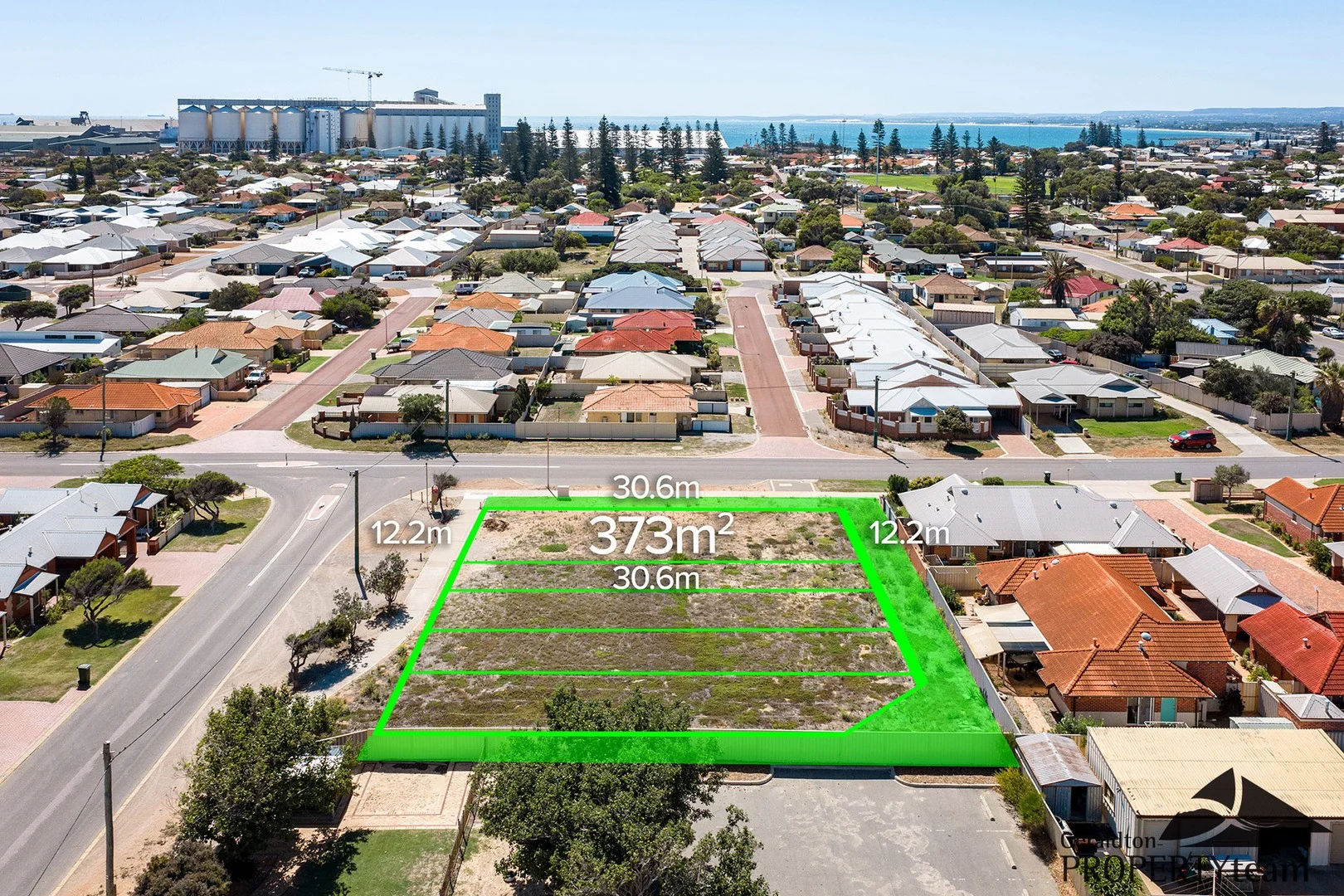 1 Whitfield Place, Beachlands WA 6530