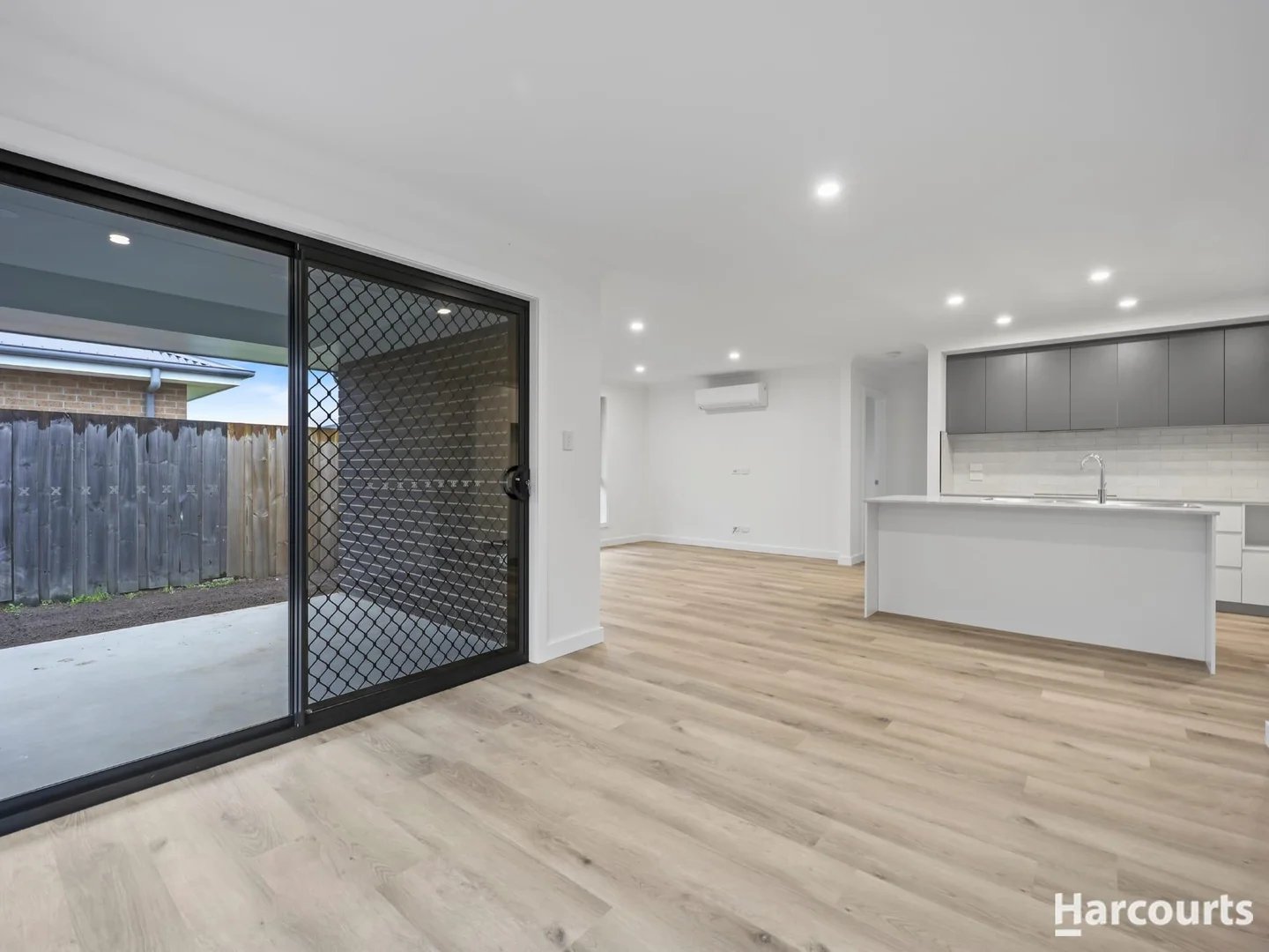 Additional image 3 of 2/50 Anne Street, George Town TAS 7253
