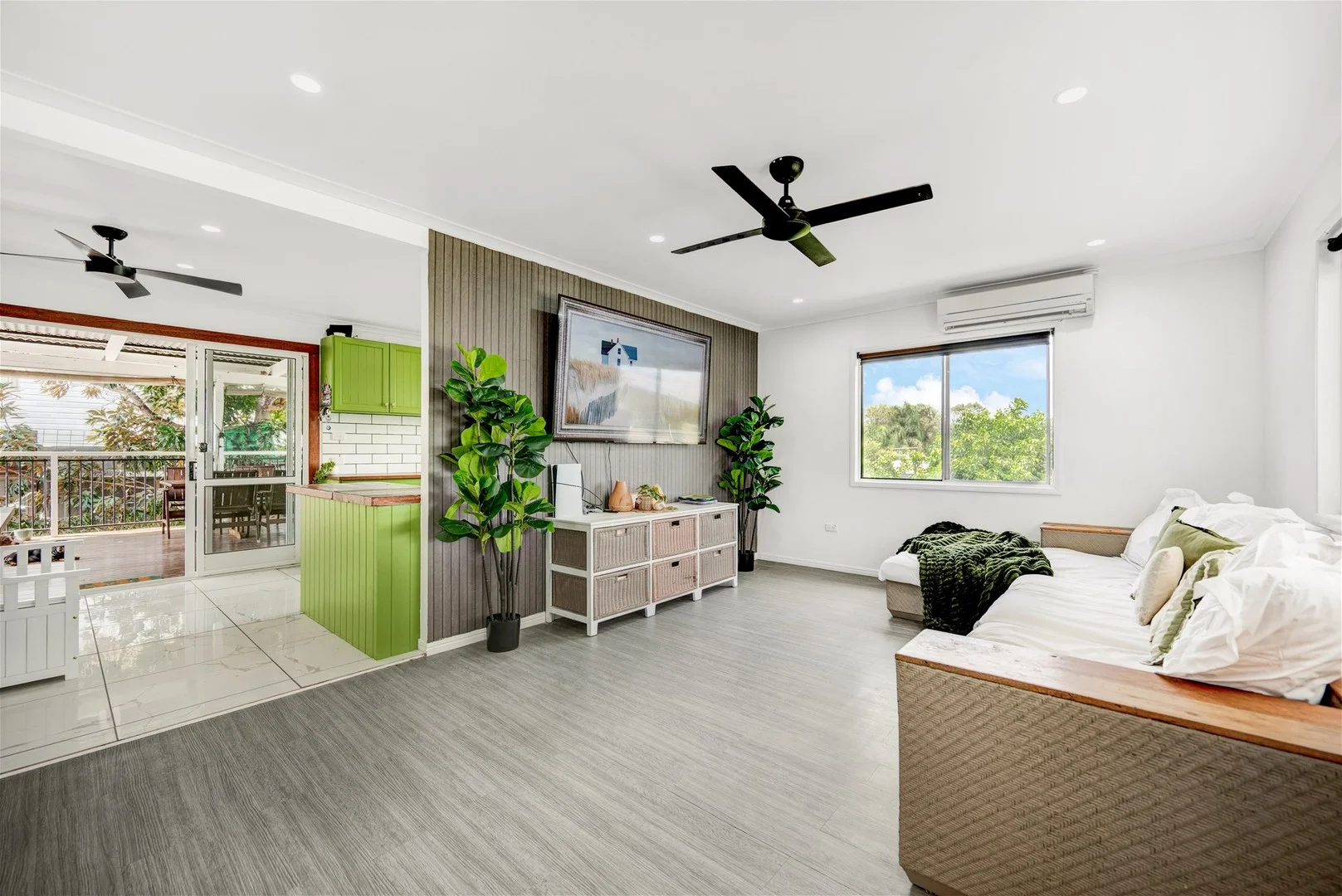 18 Steed Street, West Gladstone QLD 4680
