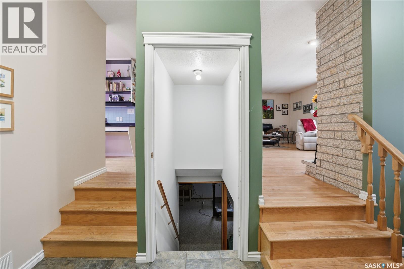 Additional image 5 of 302 Bentham Crescent, Saskatoon, SK, S7N3V4