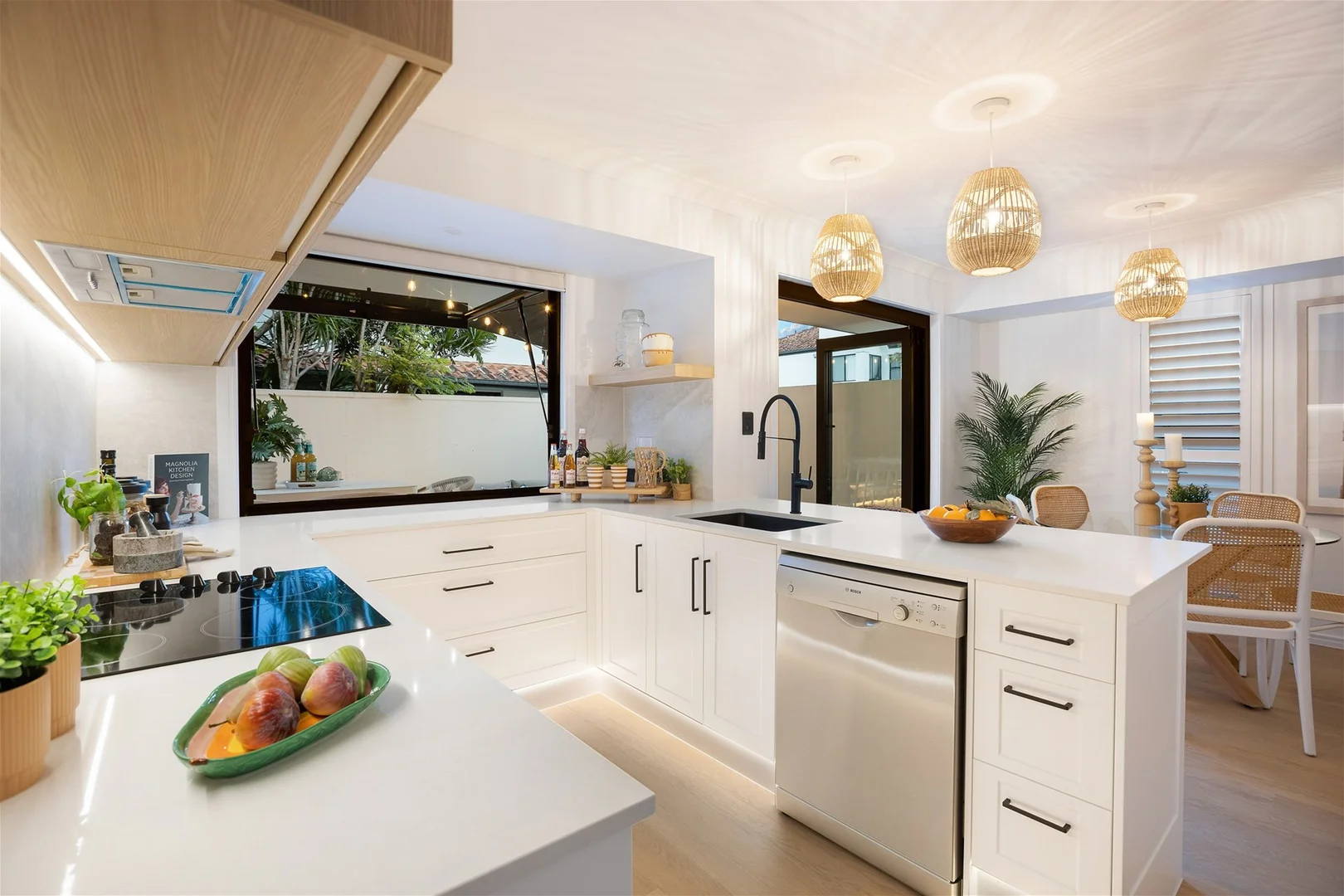 Additional image 3 of 1401/2214 Gold Coast Highway, Mermaid Waters QLD 4218