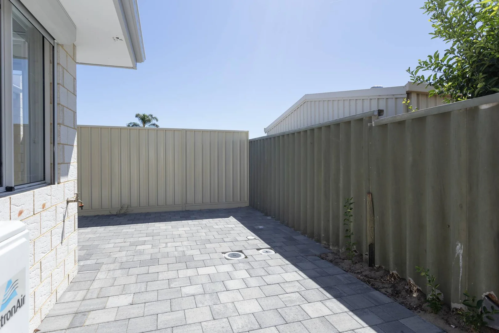 Additional image 14 of A/4 Woodleigh Gardens, Ballajura WA 6066
