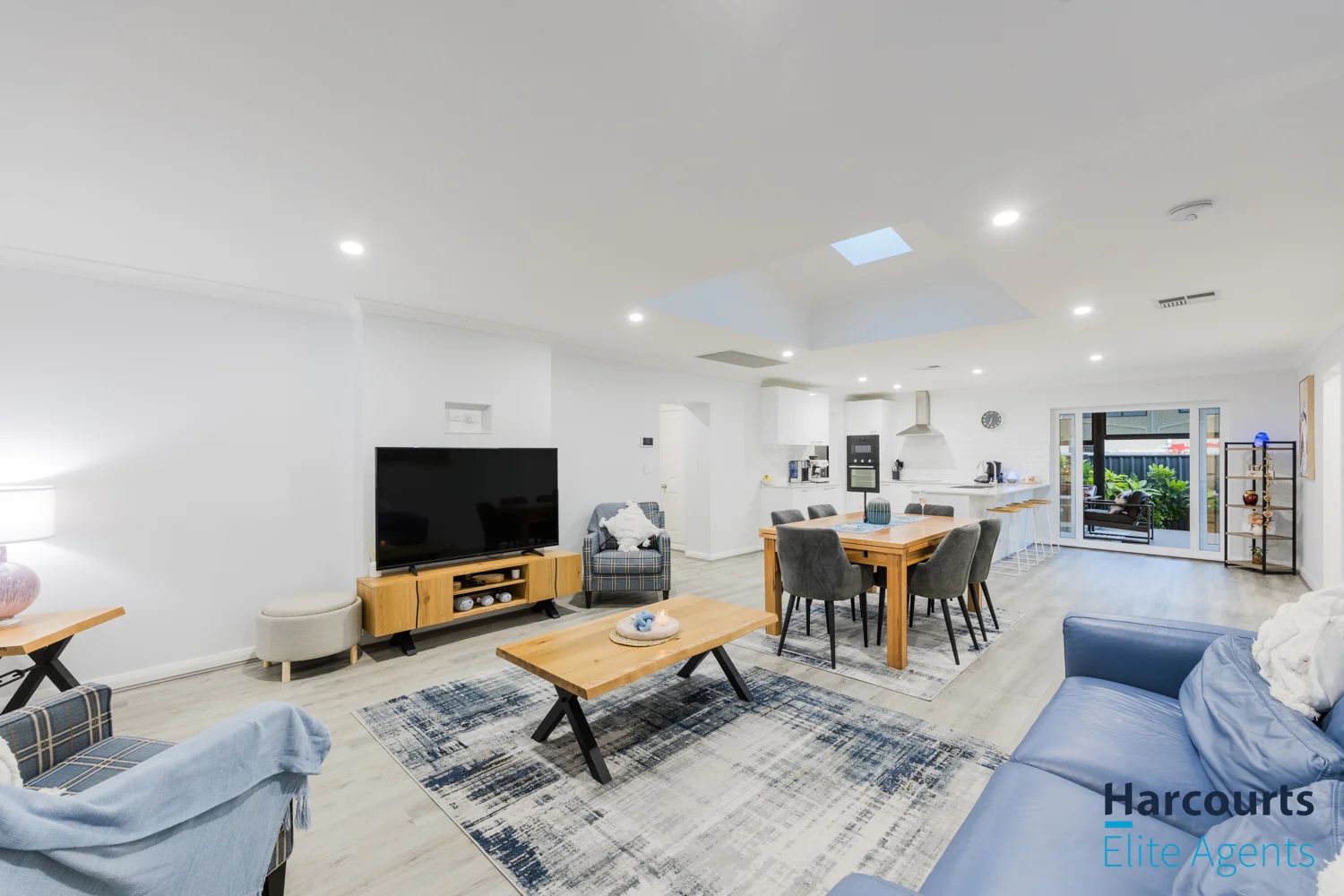 Additional image 7 of 124A Kent Street, Rockingham WA 6168